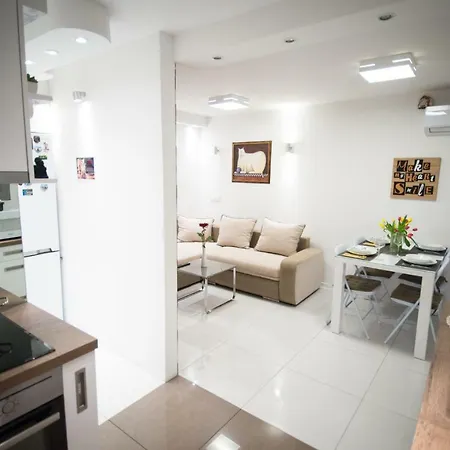 First Floor Flat (adults Only) * 卢布尔雅那